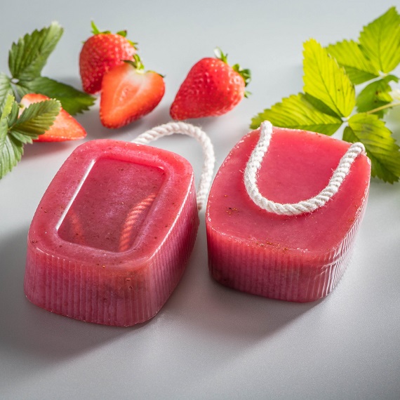 草莓手工皂 190g
